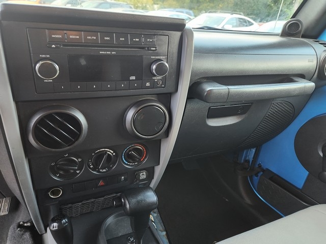 Jeep Wrangler 4WD 2dr Sport 2010 Jeep Wrangler 4WD 2dr Sport 2010