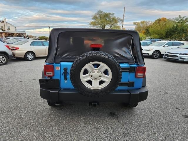 Jeep Wrangler 4WD 2dr Sport 2010