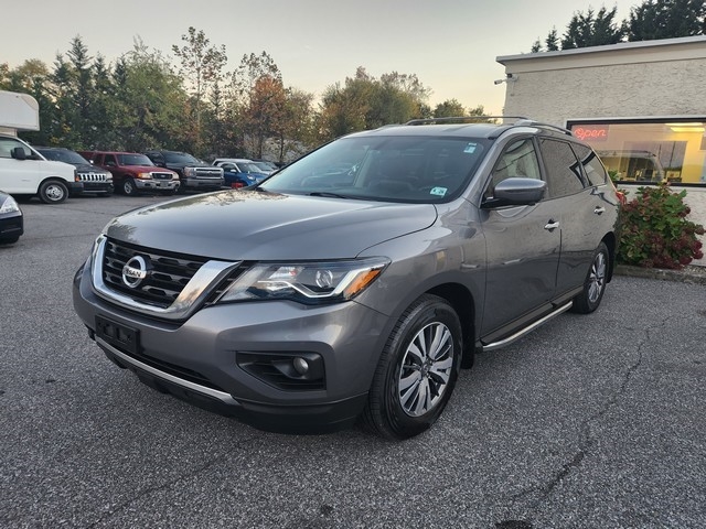 Nissan Pathfinder 4x4 SL 2020 Nissan Pathfinder 4x4 SL 2020