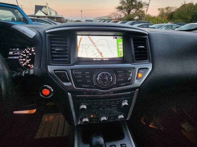 Nissan Pathfinder 4x4 SL 2020 Nissan Pathfinder 4x4 SL 2020