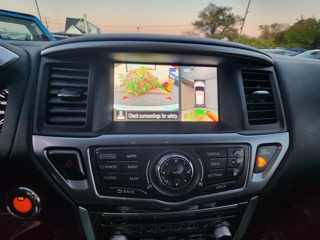 Nissan Pathfinder 4x4 SL 2020 Nissan Pathfinder 4x4 SL 2020