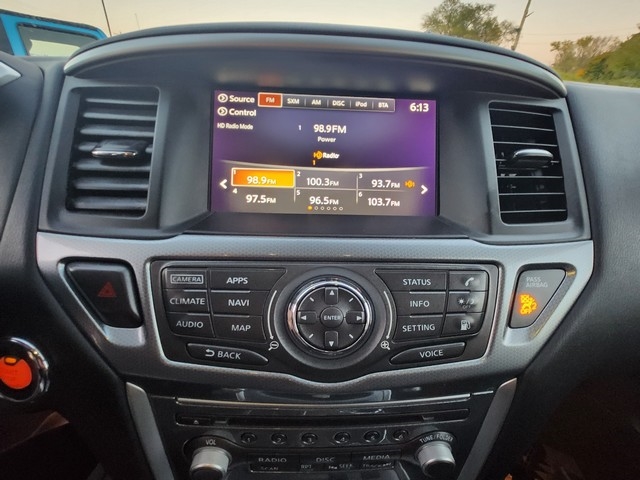 Nissan Pathfinder 4x4 SL 2020 Nissan Pathfinder 4x4 SL 2020