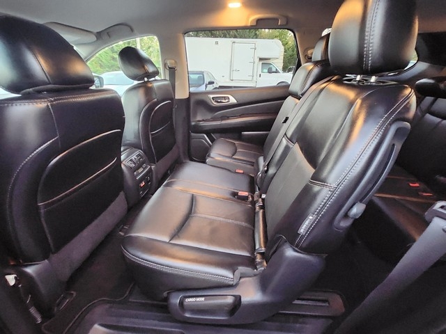 Nissan Pathfinder 4x4 SL 2020 Nissan Pathfinder 4x4 SL 2020