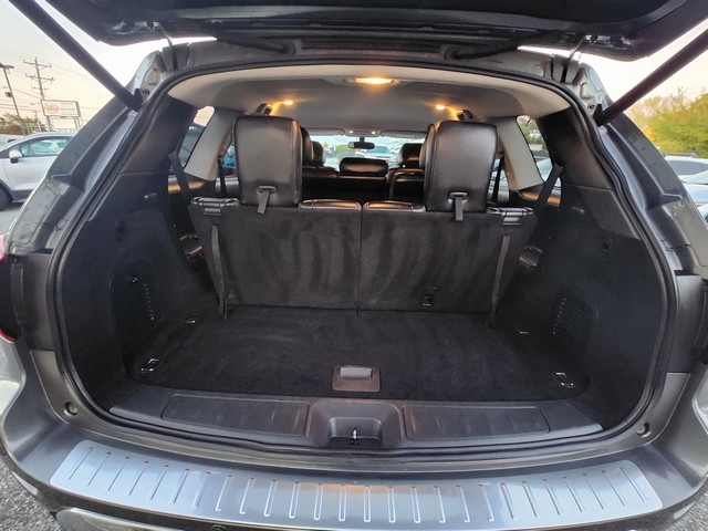 Nissan Pathfinder 4x4 SL 2020 Nissan Pathfinder 4x4 SL 2020