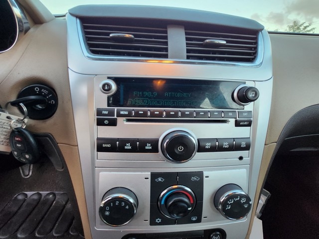 Chevrolet Malibu 4dr Sdn LS w/1LS 2011 Chevrolet Malibu 4dr Sdn LS w/1LS 2011