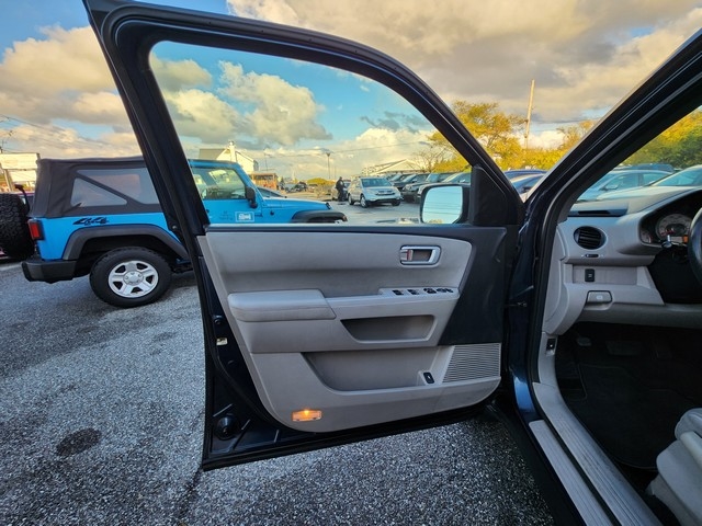 Honda Pilot 4WD 4dr LX 2011 Honda Pilot 4WD 4dr LX 2011