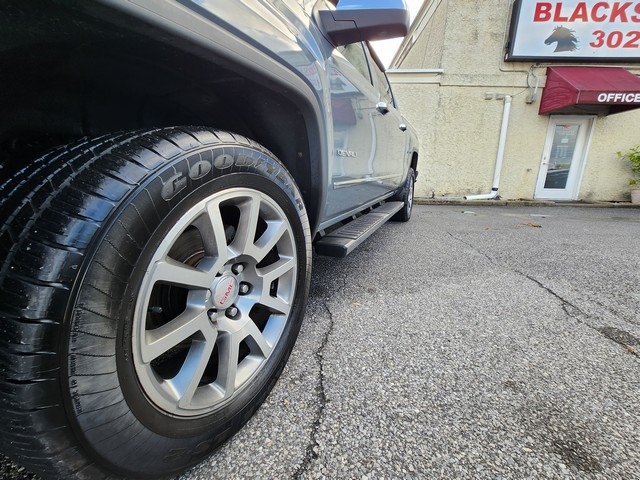 GMC Sierra 1500 4WD Crew Cab 143.5" Denali 2016 GMC Sierra 1500 4WD Crew Cab 143.5" Denali 2016