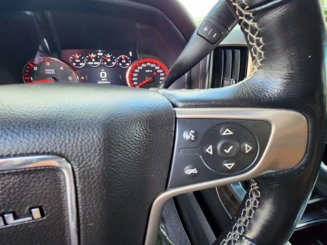 GMC Sierra 1500 4WD Crew Cab 143.5" Denali 2016