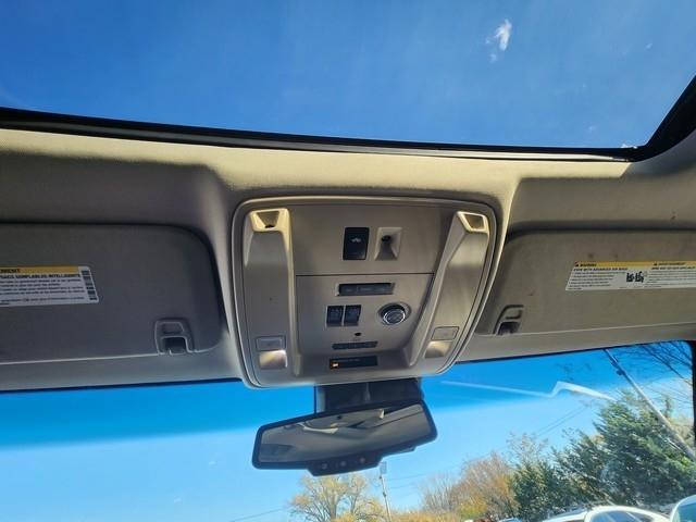 GMC Yukon XL 4WD 4dr Denali 2016