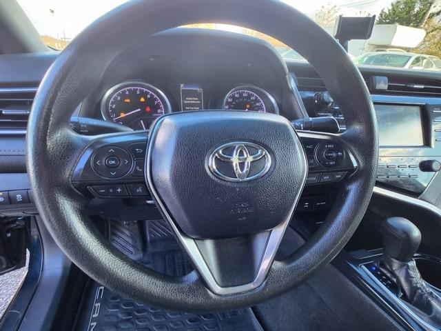 Toyota Camry XLE Auto (Natl) 2018
