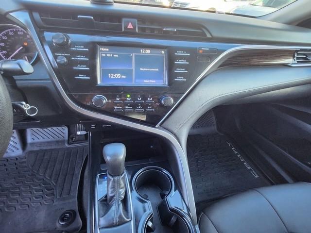 Toyota Camry XLE Auto (Natl) 2018