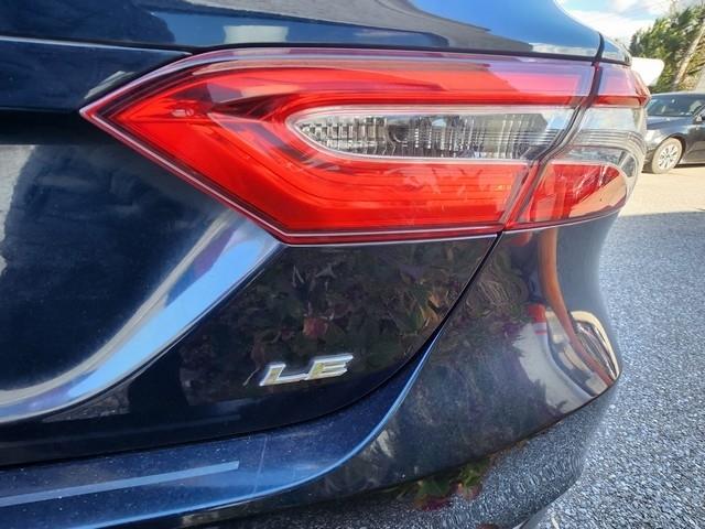 Toyota Camry XLE Auto (Natl) 2018