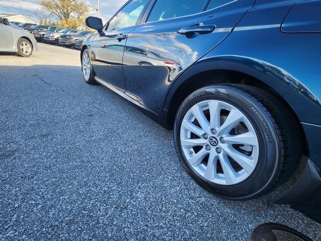 Toyota Camry XLE Auto (Natl) 2018