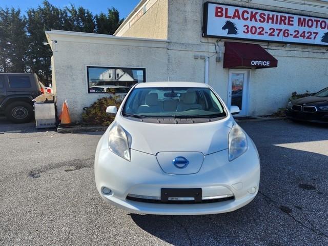 Nissan Leaf 4dr HB SV 2014