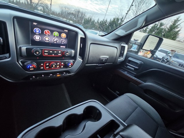 GMC Sierra 2500HD available WiFi 4WD Crew Cab 153.7" SLE 2015