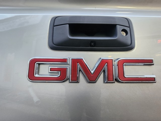 GMC Sierra 2500HD available WiFi 4WD Crew Cab 153.7" SLE 2015