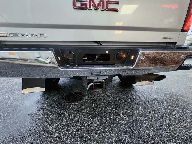 GMC Sierra 2500HD available WiFi 4WD Crew Cab 153.7" SLE 2015