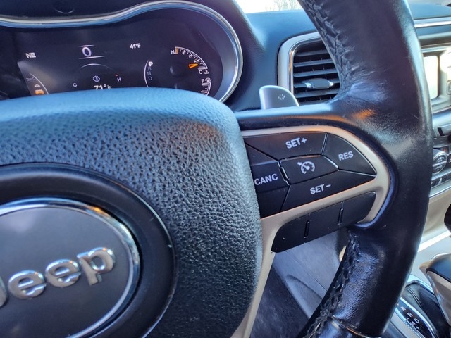 Jeep Grand Cherokee 4WD 4dr Laredo 2016