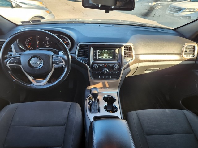 Jeep Grand Cherokee 4WD 4dr Laredo 2016