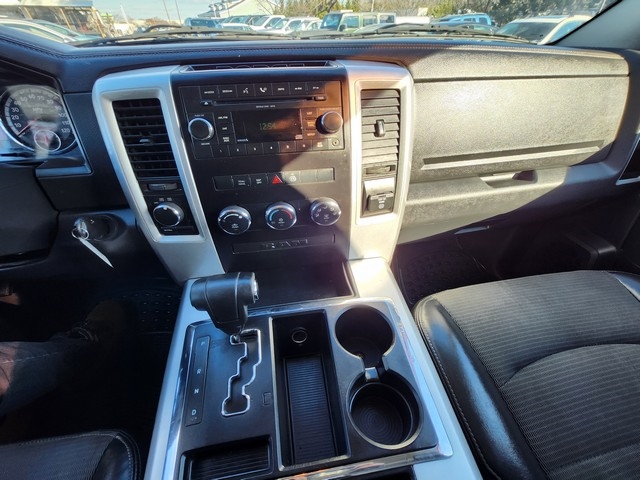 Dodge Ram 1500 4WD Quad Cab 140.5" Sport 2009