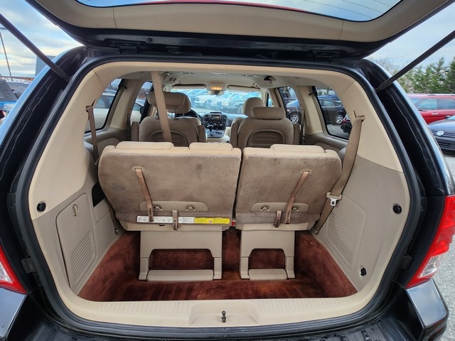 Hyundai Entourage 4dr Wgn Limited 2007