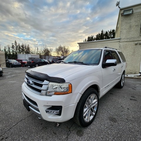 Ford Expedition 4WD 4dr Platinum 2016