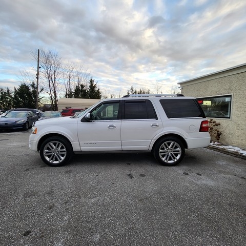 Ford Expedition 4WD 4dr Platinum 2016