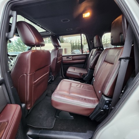 Ford Expedition 4WD 4dr Platinum 2016