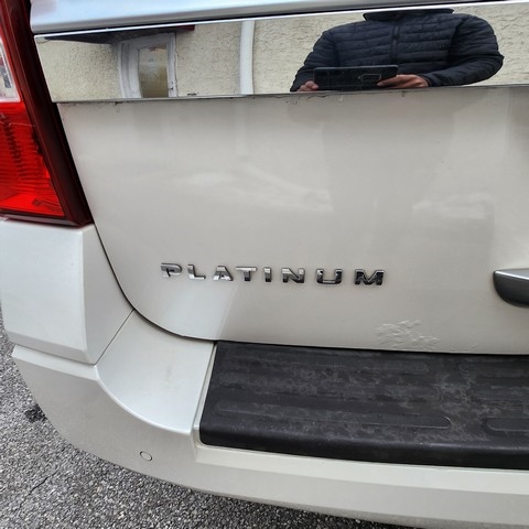 Ford Expedition 4WD 4dr Platinum 2016