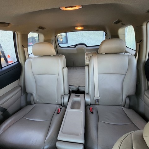 Toyota Highlander 4WD 4dr V6 (Natl) 2012