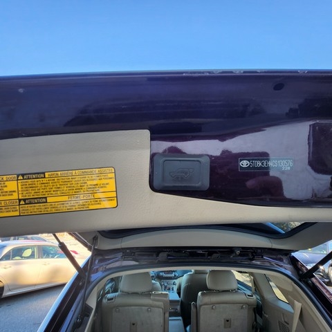 Toyota Highlander 4WD 4dr V6 (Natl) 2012