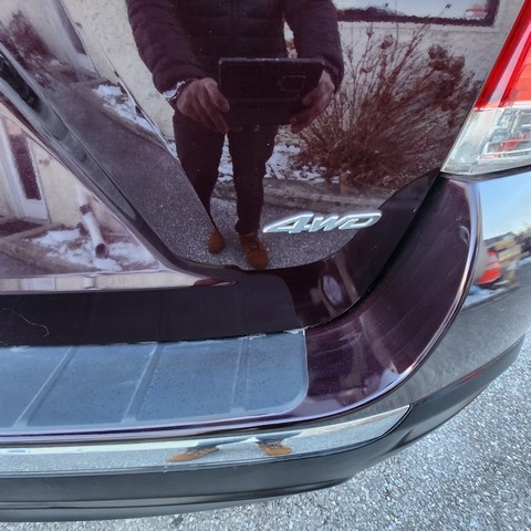 Toyota Highlander 4WD 4dr V6 (Natl) 2012