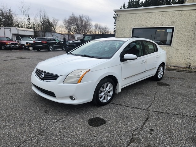 Nissan Sentra 4dr Sdn I4 CVT 2.0 SL 2012
