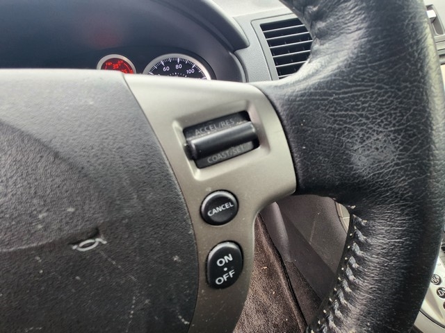 Nissan Sentra 4dr Sdn I4 CVT 2.0 SL 2012