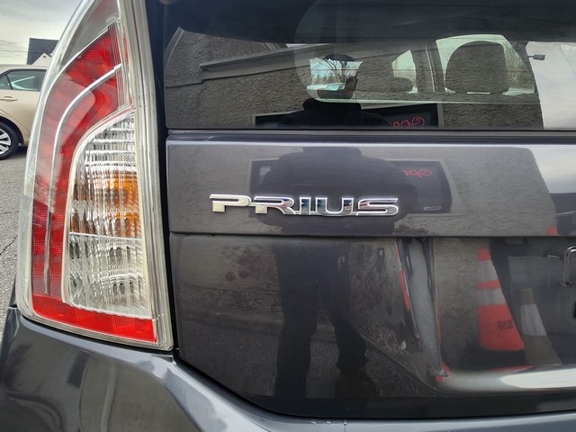 Toyota Prius 5dr HB Three (Natl) 2012