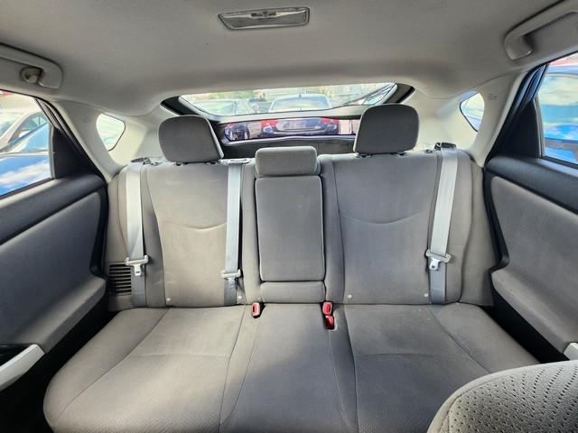 Toyota Prius 5dr HB Three (Natl) 2012