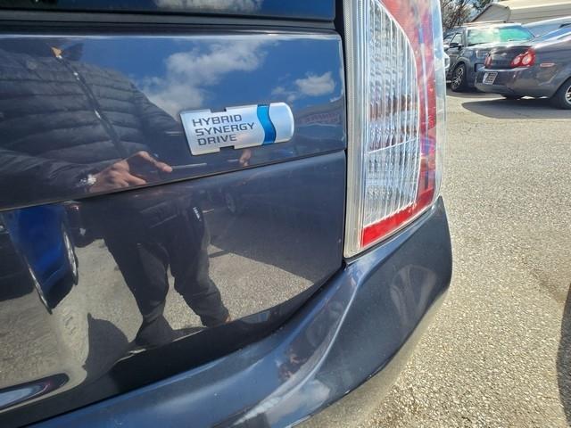 Toyota Prius 5dr HB Three (Natl) 2012