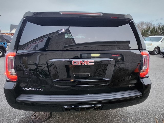 GMC Yukon 4WD 4dr SLT 2017