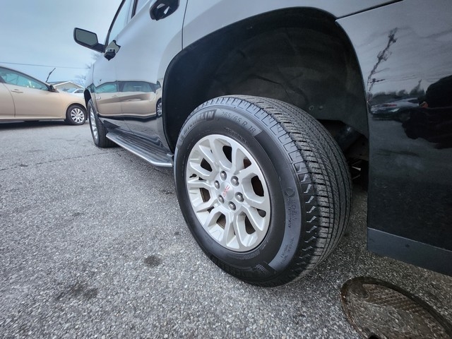 GMC Yukon 4WD 4dr SLT 2017