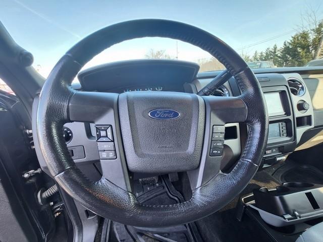 Ford F-150 2WD SuperCrew 145" XLT 2013
