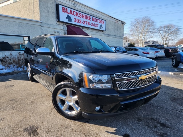 2014 Chevrolet Suburban 4WD 4dr LTZ