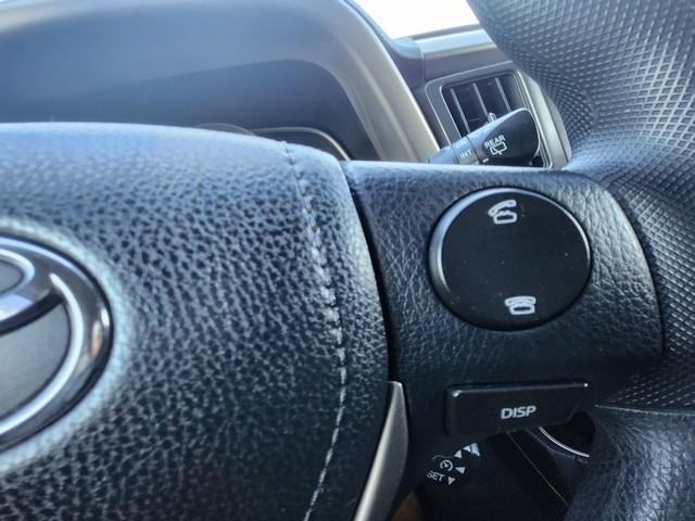 Toyota RAV4 AWD 4dr XLE (Natl) 2013