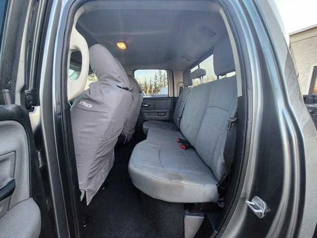 RAM 1500 4WD Quad Cab 140.5" SLT 2013