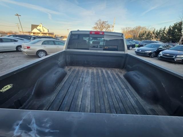 RAM 1500 4WD Quad Cab 140.5" SLT 2013