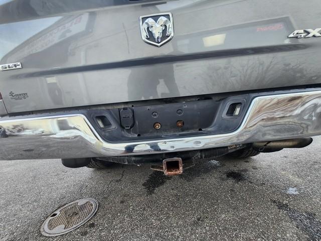 RAM 1500 4WD Quad Cab 140.5" SLT 2013