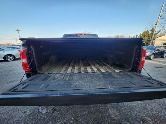 GMC Sierra 1500 4WD Double Cab 143.5" SLE 2017