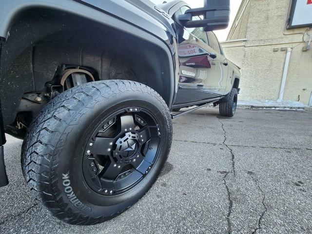 GMC Sierra 1500 4WD Double Cab 143.5" SLE 2017