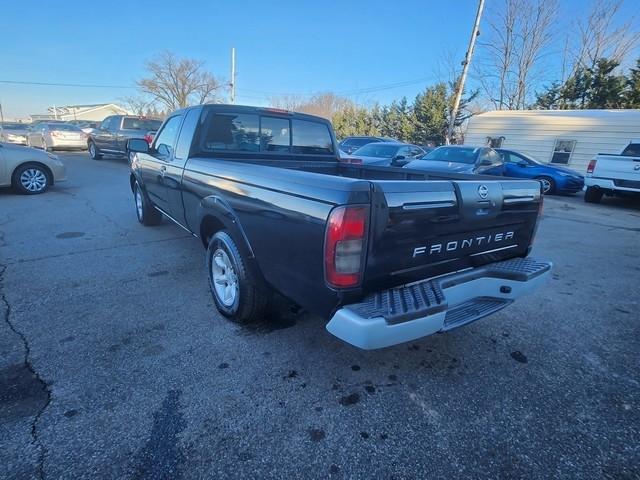 Nissan Frontier 2WD XE King Cab I4 Manual 2004