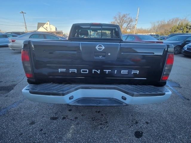 Nissan Frontier 2WD XE King Cab I4 Manual 2004