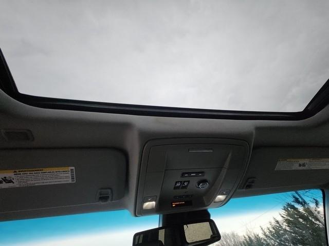 GMC Yukon 4WD 4dr SLT 2015